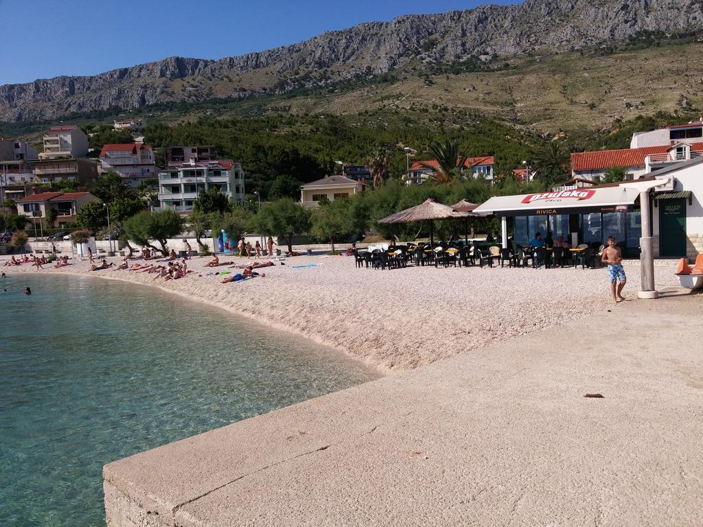 Pia Apartment Dugi Rat Pokoj fotografie
