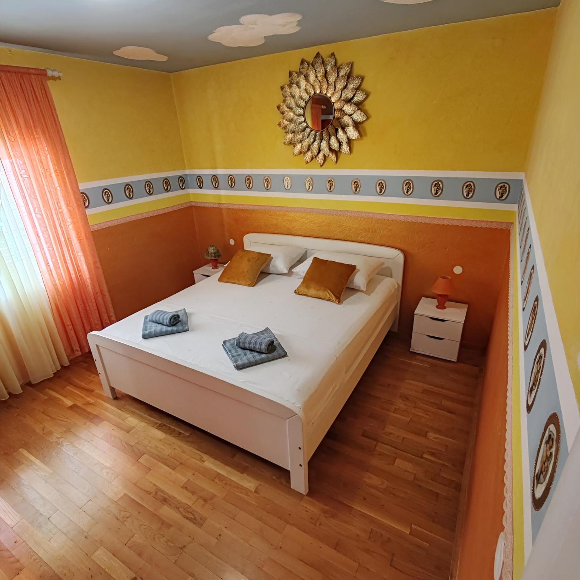 Pia Apartment Dugi Rat Exteriér fotografie